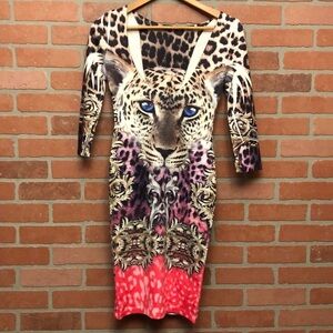 Womens body con dress vibrant Leopard graphic Animal print Size M Mobwife